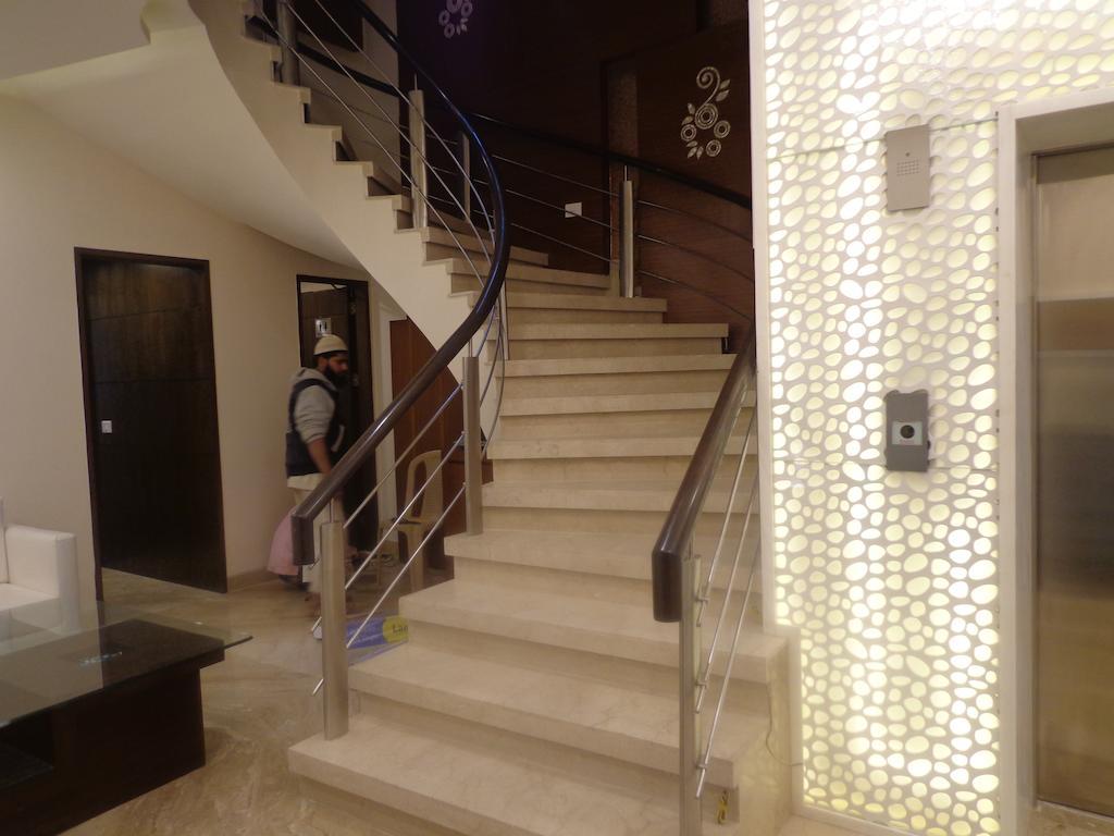 Hotel Taj Princess - Boutique Hotel Dillí Exteriér fotografie